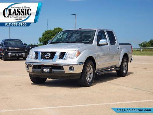 Gray 2019 Nissan Frontier SL