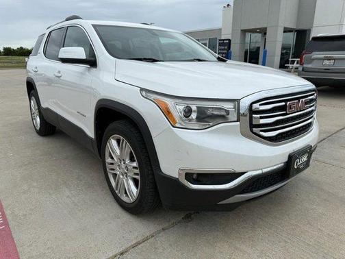 2017 GMC Acadia SLT-1