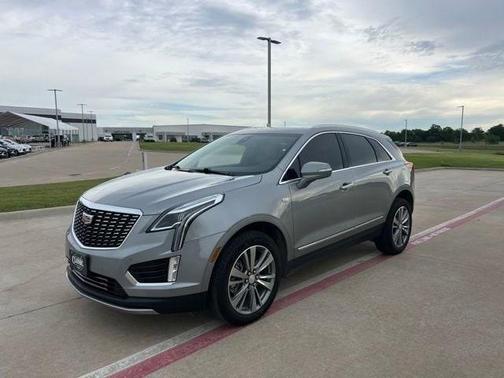 Silver Metallic 2025 Cadillac XT5 Premium Luxury