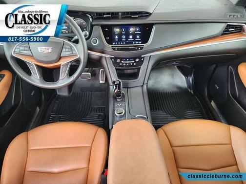 Silver Metallic 2025 Cadillac XT5 Premium Luxury