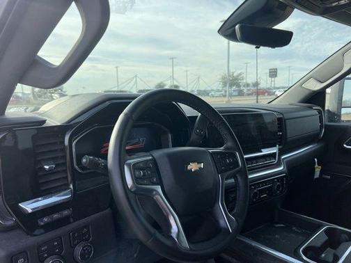 2025 Chevrolet Silverado 2500 LTZ