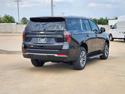 2025 Chevrolet Tahoe LS