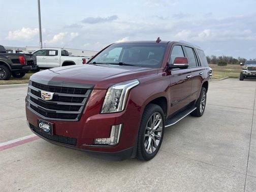 2020 Cadillac Escalade Luxury