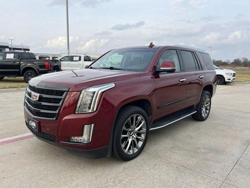 2020 Cadillac Escalade Luxury