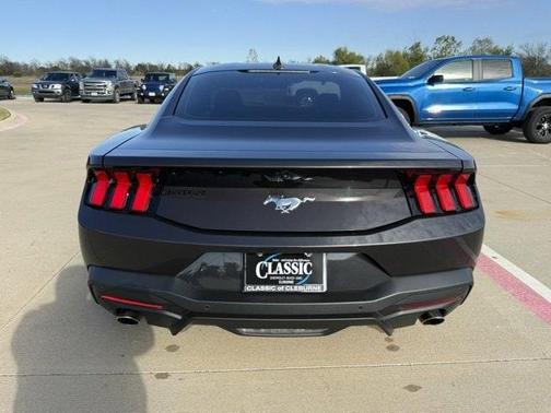 2024 Ford Mustang EcoBoost