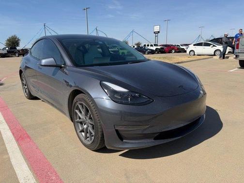 2023 Tesla Model 3 Base