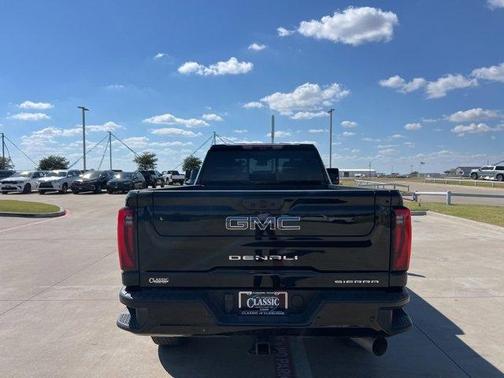 2024 GMC Sierra 3500 Denali Ultimate
