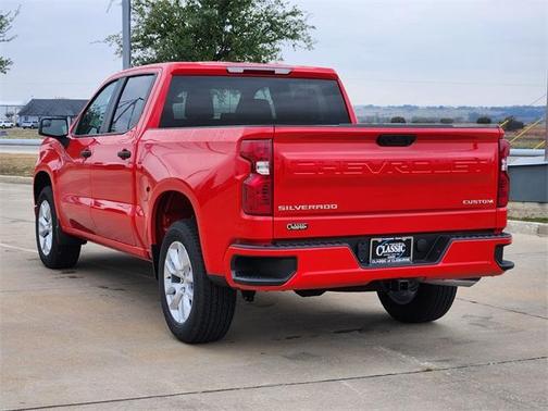2026 Chevrolet Silverado 1500 Custom