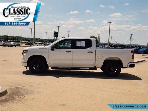 2023 Chevrolet Silverado 1500 Custom
