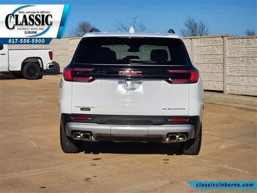 2025 GMC Acadia Elevation