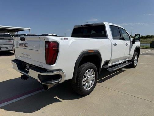 2024 GMC Sierra 2500 SLT