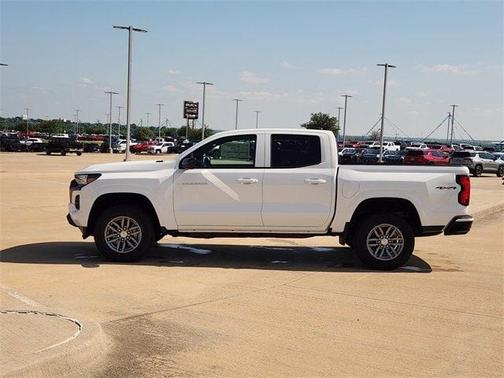 2025 Chevrolet Colorado LT