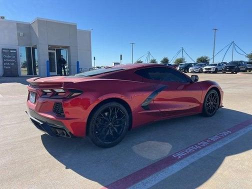 2025 Chevrolet Corvette Stingray w/1LT
