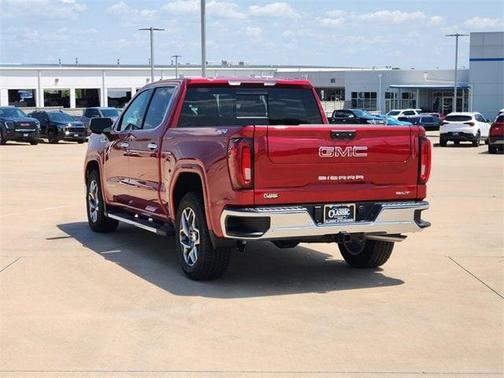 2025 GMC Sierra 1500 SLT