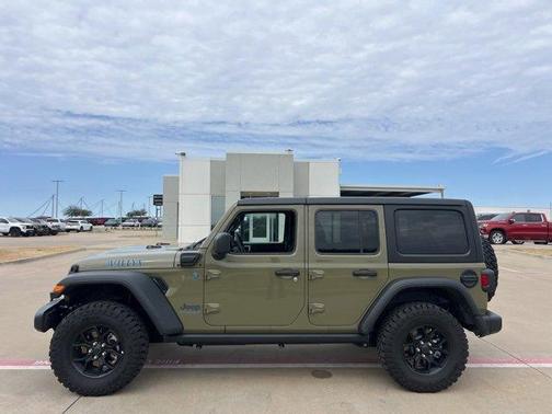 2025 Jeep Wrangler 4xe Sport