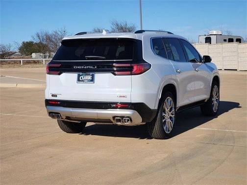 2026 GMC Acadia Denali