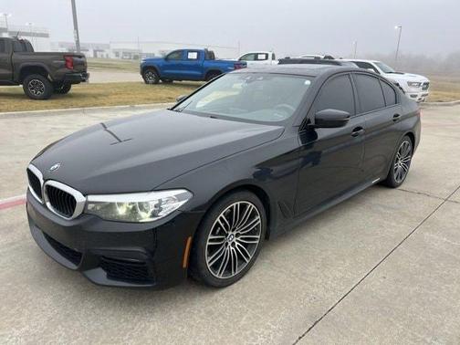 2019 BMW 540 i