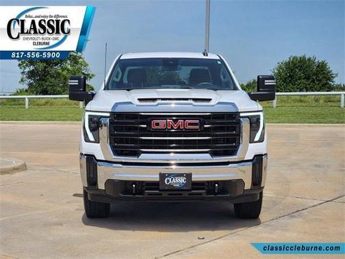 2024 GMC Sierra 2500 Pro