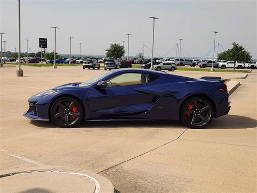 2025 Chevrolet Corvette E-Ray