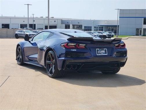 2025 Chevrolet Corvette E-Ray