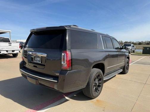 2017 GMC Yukon XL Denali