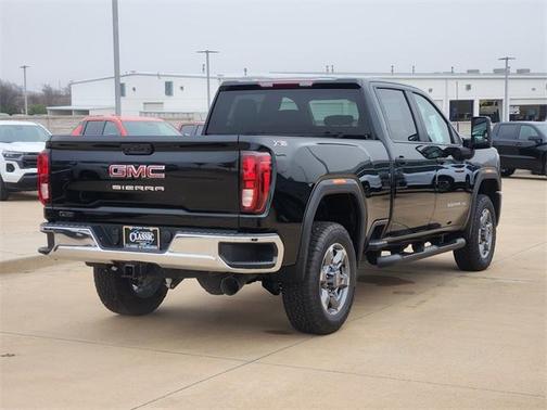 2026 GMC Sierra 2500 Pro
