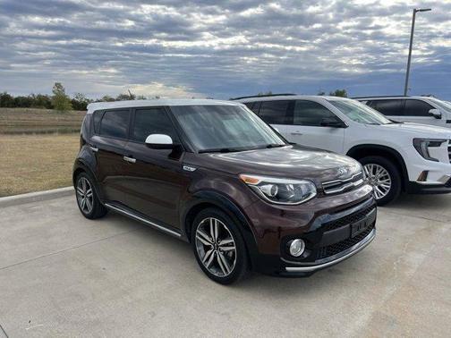 2017 Kia Soul +