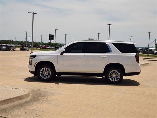 2025 Chevrolet Tahoe LS