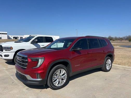 2024 GMC Acadia Elevation