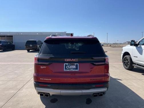 2024 GMC Acadia Elevation