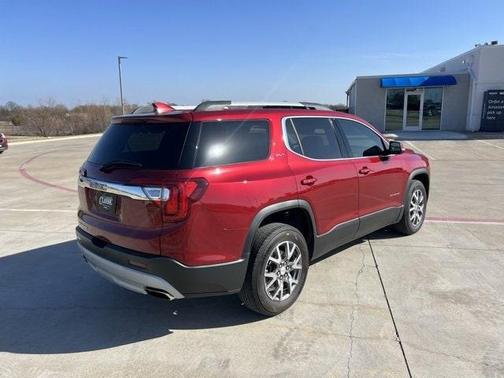 2020 GMC Acadia SLT