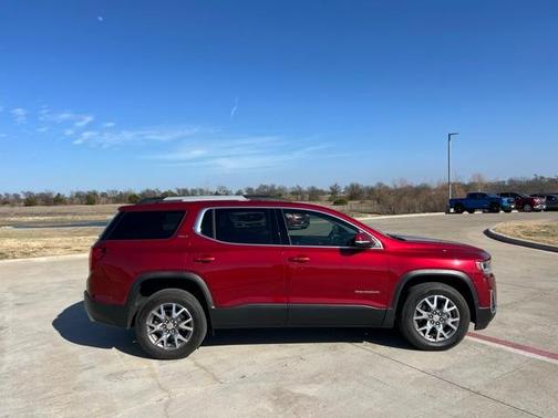 2020 GMC Acadia SLT