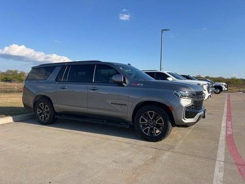 2022 Chevrolet Suburban Z71