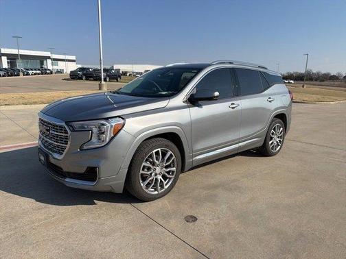 2023 GMC Terrain Denali