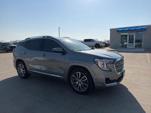 2023 GMC Terrain Denali