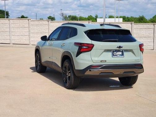 Green 2026 Chevrolet Trax ACTIV