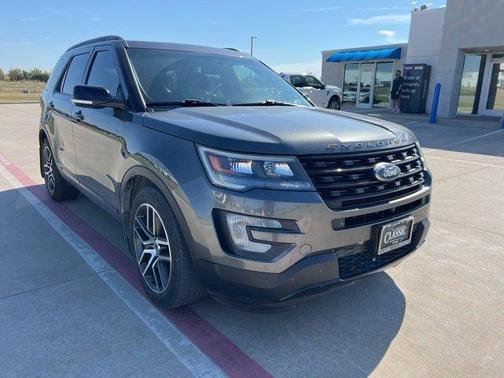 2016 Ford Explorer Sport