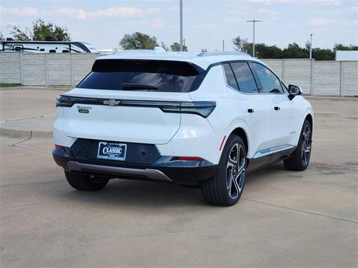 2026 Chevrolet Equinox EV LT 2