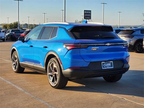 2026 Chevrolet Equinox EV LT 2