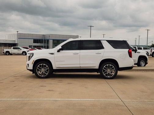Summit White 2026 GMC Yukon Elevation