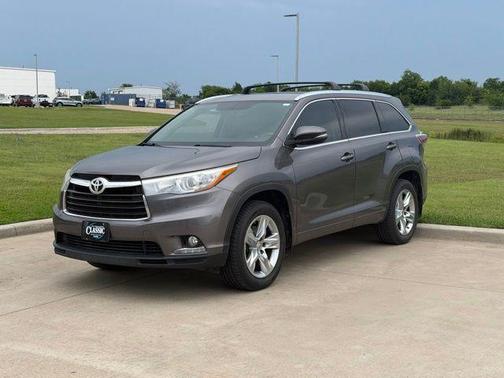 Brown 2015 Toyota Highlander Limited