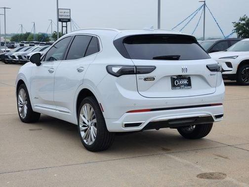 White Tri-Coat 2026 Buick Envision Avenir