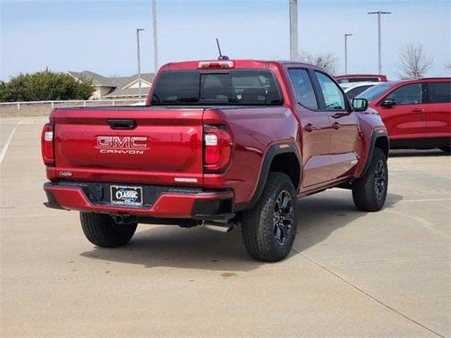 2025 GMC Canyon Elevation