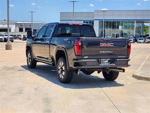 2025 GMC Sierra 2500 Denali