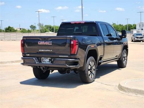 2025 GMC Sierra 2500 Denali