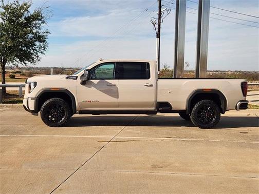 2026 GMC Sierra 2500 AT4