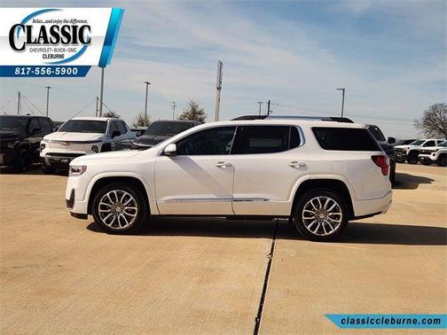 2023 GMC Acadia Denali