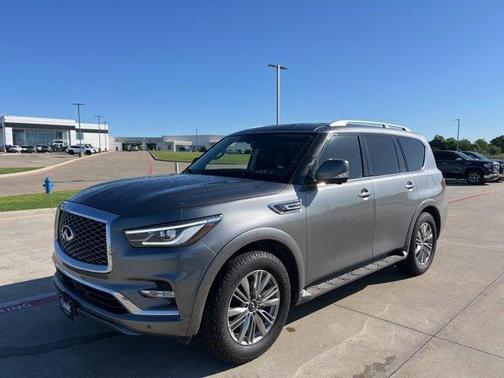 2021 INFINITI QX80 Luxe