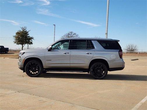 2025 Chevrolet Tahoe LS