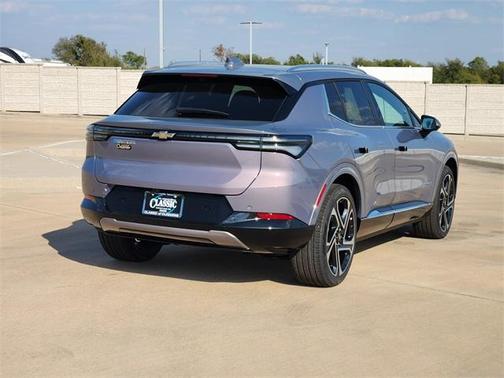 2026 Chevrolet Equinox EV LT 2